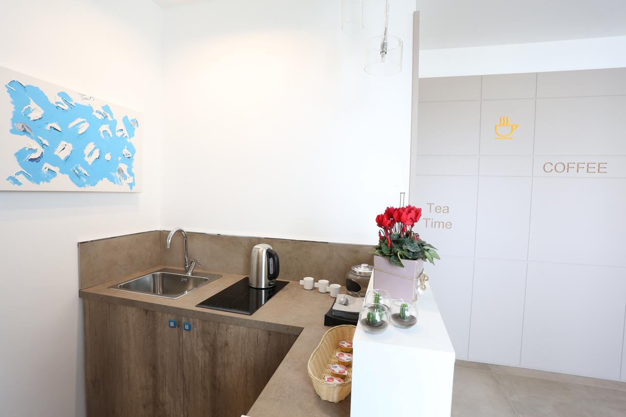 Aurienzia Hotel รากูซา ภายนอก รูปภาพ